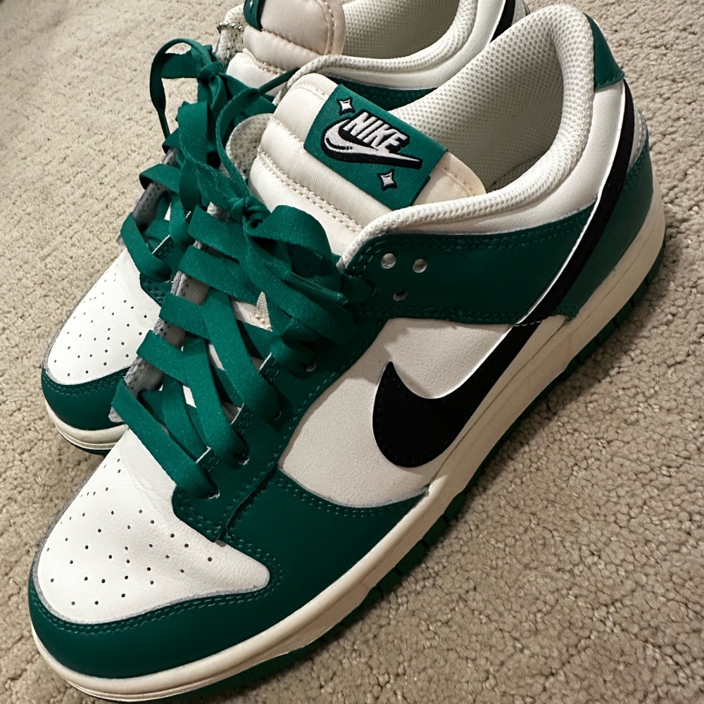 Nike Dunk Low SE Lottery Malachite Green Men’s Size 7.5M